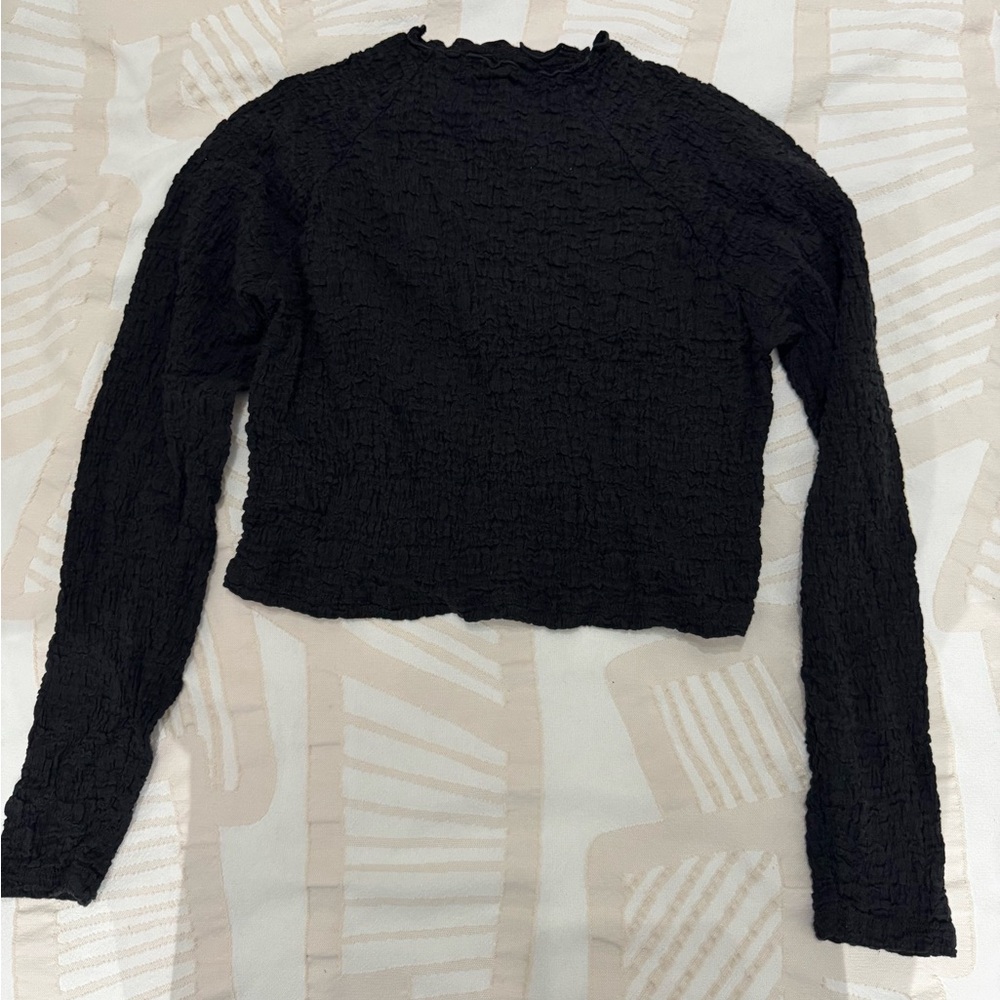 Chic Black Women's Crop Top